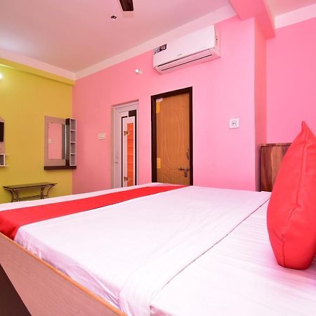 Oyo 16609 Trinayani Guest House ธาราพิธ ภายนอก รูปภาพ