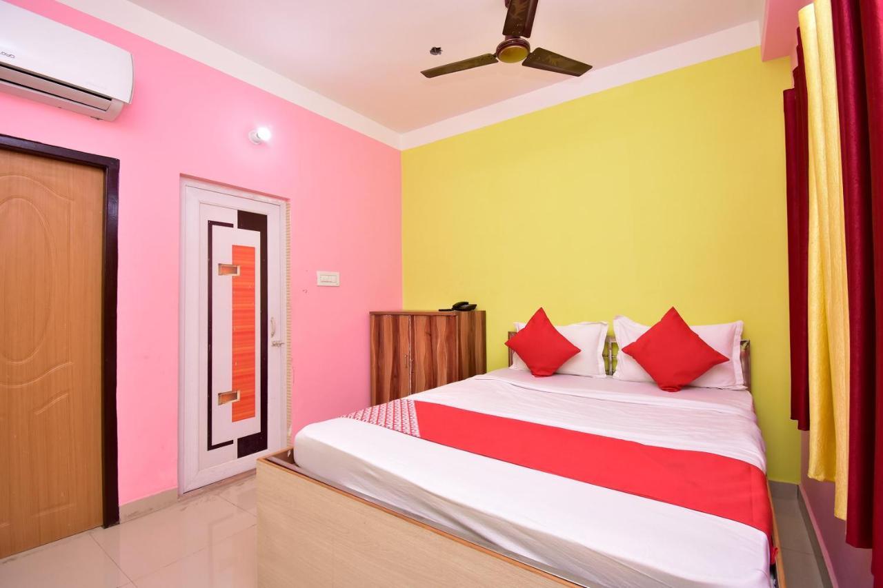 Oyo 16609 Trinayani Guest House ธาราพิธ ภายนอก รูปภาพ