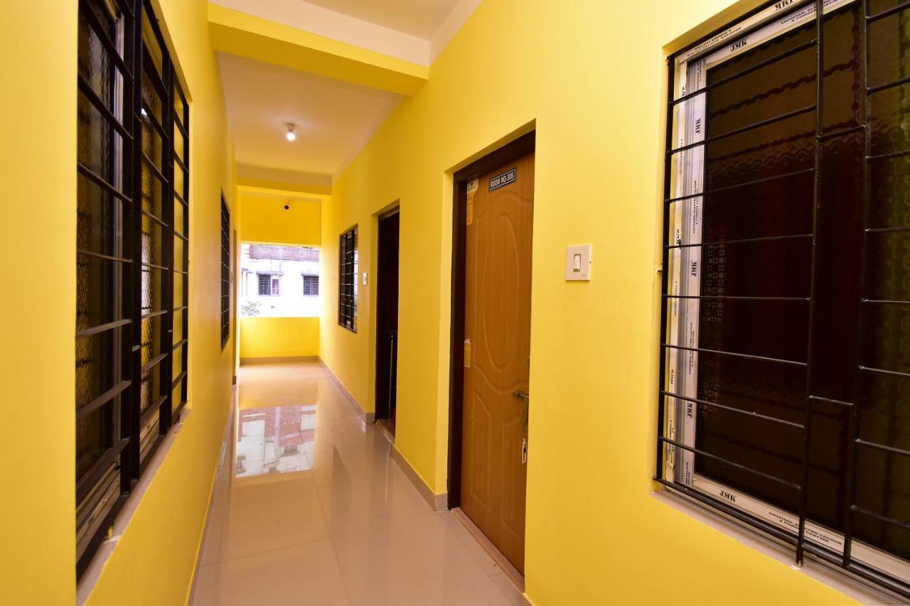 Oyo 16609 Trinayani Guest House ธาราพิธ ภายนอก รูปภาพ