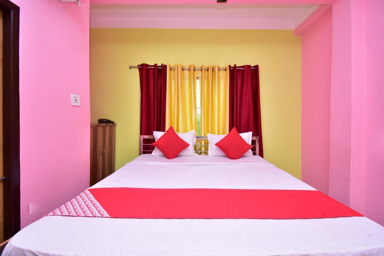 Oyo 16609 Trinayani Guest House ธาราพิธ ภายนอก รูปภาพ